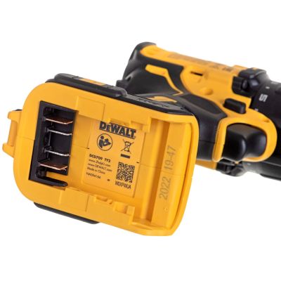 17. DEWALT Kombi-Werkzeugset 18V 2x4,0Ah DCK2062M2T