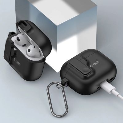 8. Tech-Protect Slim Hook-Hülle für AirPods 4 – Schwarz