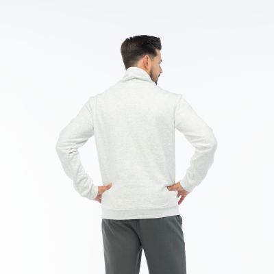 15. Elimo Sweatshirt M