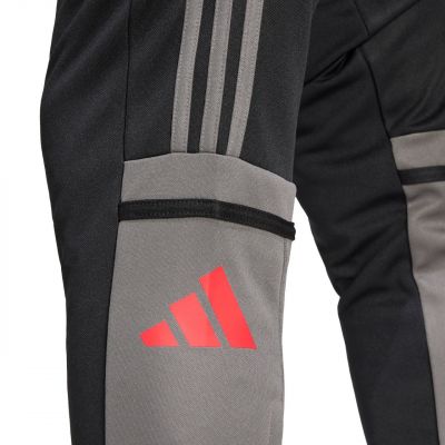 7. adidas Squadra 25 Training M Hose JD1625