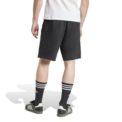 3. adidas Originals Essentials IY8520 Shorts