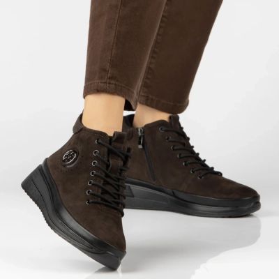 8. Damen-Ankle-Boots aus Wildleder mit dunkelbraunem Plateau, Filippo DBT4215
