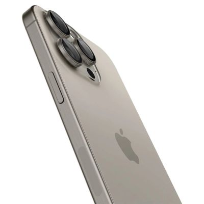 4. Spigen Optik.tR EZ Fit Kameraschutz für iPhone 14 Pro / Pro Max / 15 Pro / Pro Max - natürliches Titan 2 Stk.