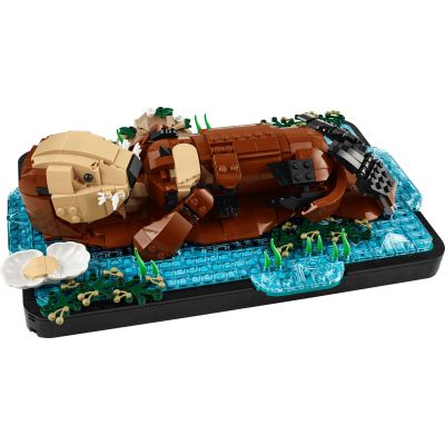 3. LEGO Ideas 21366 – Schwimmende Otter