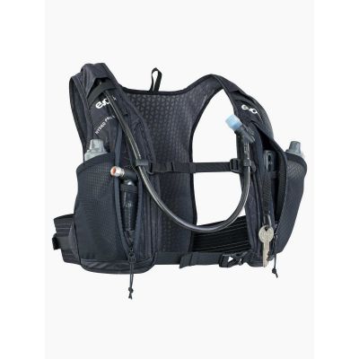 5. EVOC Hydro Pro 6 Westen-Rucksack + 1,5-l-Trinkblase – Schwarz
