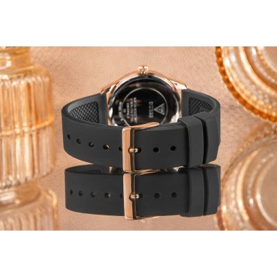 7. Guess Roxy Damenuhr GW0942L3 + Box