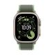5. Apple Watch 49 mm Grün/Neon Trail Loop M/L – Natur-Titan-Finish