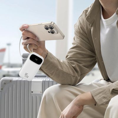 6. Baseus EnerFill FC31 20000mAh 45W Powerbank mit Digitalanzeige und 2 integrierten USB-C-Kabeln – Weiß