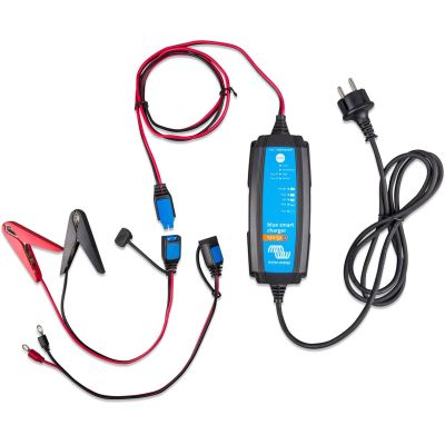 2. Blue Smart IP65s 12/5 Ladegerät + DC-Anschluss