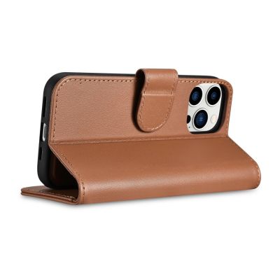 7. iCarer Wallet Case 2in1 iPhone 14 Pro Leder Flip Case Anti-RFID braun (WMI14220726-BN)