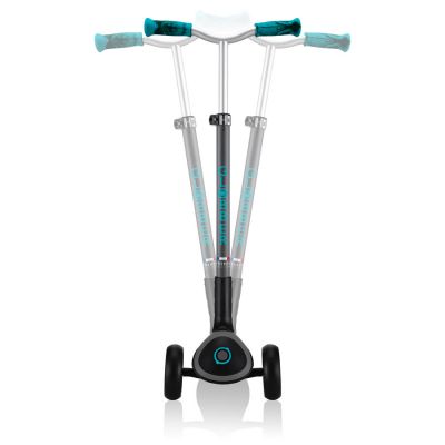 10. Globber Master Prime 3-Rad-Scooter / Schwarz - Blaugrün 664-105