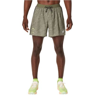 ASICS Fujitrail All Over Print 5IN Short 2011D392-300 Grün L