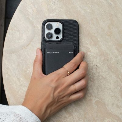 2. Native Union Wallet – MagSafe-kompatible Ledergeldbörse (schwarz)