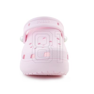 2. Crocs Classic Platform Pearl Clog W 211231-6ZW