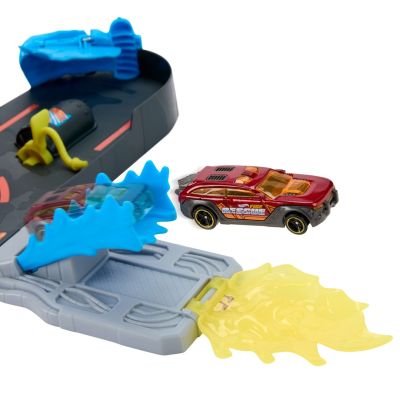 4. Hot Wheels City JHL95 Spielzeugauto