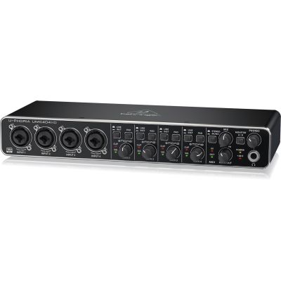 15. Behringer UMC404HD - USB-Audio-Interface