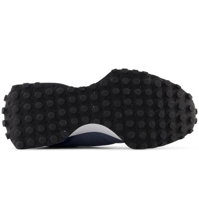 9. New Balance U327MA Schuhe