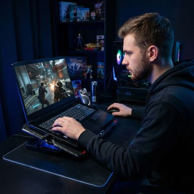 6. Wozinsky WDCX-015 StormPad RGB Gaming-Laptop-Kühlständer – Schwarz