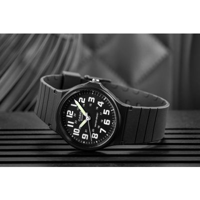 6. Damenarmbanduhr CASIO MQ-71-1BDF + BOX
