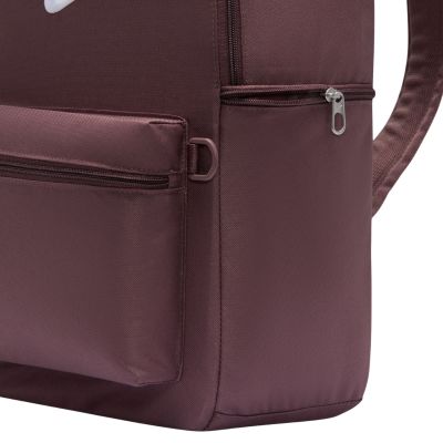 6. Nike Heritage 2.0 Rucksack Braun IB4343 502