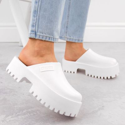 8. Big Star W NN274015 INT2083B Clogs mit dicker Sohle