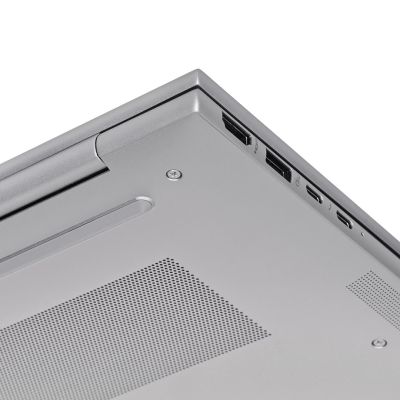 11. HP ZBook FireFly G11 Ryzen 9 Pro 8945HS 14" WUXGA 32GB SSD512 BT BLKB FPR W11Pro Nouvelle Silver (REPACK) 2Y