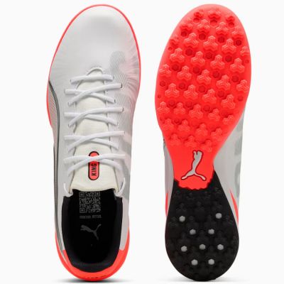 3. Puma King Match TT 108835-01 Schuhe