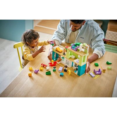 7. LEGO DUPLO TOWN 3-in-1 10470 Modernes Familienhaus