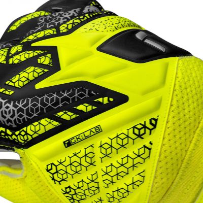 5. Reusch Attrakt Solid 5570515 2014 Torwarthandschuhe