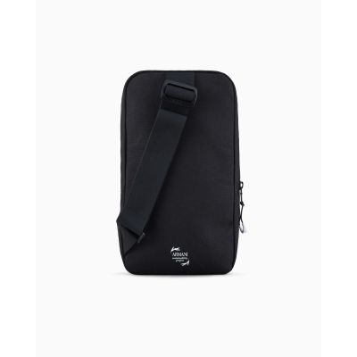 6. Emporio Armani EA7 Herren-Umhängetasche (245087-CC940-26121)