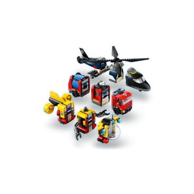 4. LEGO CITY 60462 Hubschrauber-, Feuerwehrauto- und U-Boot-Set