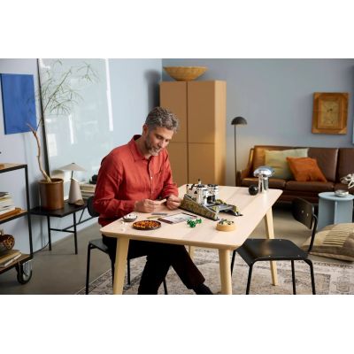 8. LEGO Architecture 21063 Schloss Neuschwanstein