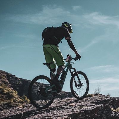 6. Wozinsky Fahrrad-Lenkertasche mit Handyhülle 1L Schwarz (WBB16BK)
