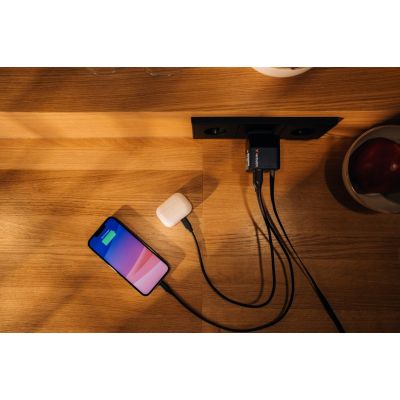 12. Verbatim Gan 65W Ladegerät mit 2x USB-C PD, 1x USB-A, Rücklaufkabel 32217