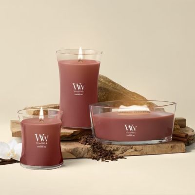 5. Kleine Kerze CINNAMON CHAI WOODWICK
