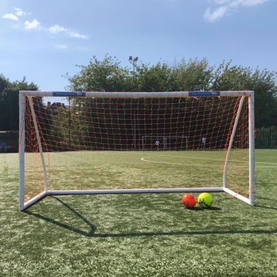 9. Yakima Sport Tragbares Fußballtor 100686