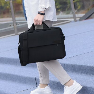 2. ADDISON NOTIZBUCHTASCHE BIS ZU 15,6" UPTOWN 15