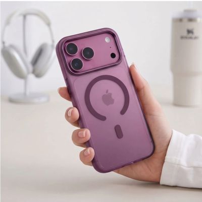 9. Tech-Protect MagZero MagSafe Hülle für iPhone 17 Pro / 18 Pro – Burgunderrot Matt