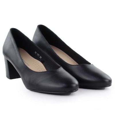 9. Schwarze Damen-Pumps mit niedrigem Absatz, Sergio Leone PB177