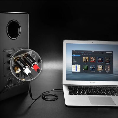 8. Ugreen AV116 10583 Audio-Miniklinkenkabel 3,5 mm (männlich) / 2RCA (männlich) 1,5 m – schwarz