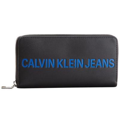 4. CALVIN KLEIN JEANS DAMEN-GELDBÖRSE MIT FORMMUSTER