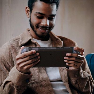10. Spigen Nano Pop Case für Nintendo Switch 2 - Schwarz