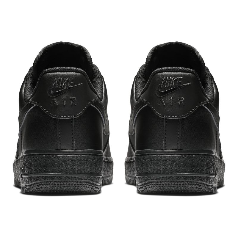 4. Nike Air Force 1 '07 M CW2288-001 Schuhe