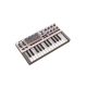 5. AKAI MPK MINI 4 WHITE – Mini-Tastatur-Controller