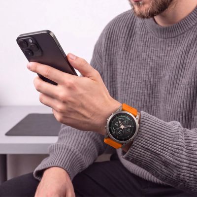 8. Tech-Protect Silicone Armband für Garmin Fenix 5 / 6 / 6 Pro / 7 / 8 / 8 Pro / E / 9 / 9 Pro (47 mm) – Orange