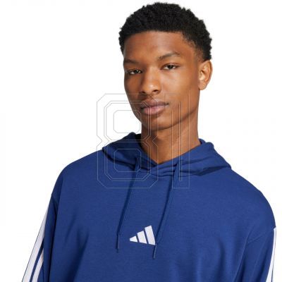 5. adidas Essentials 3-Streifen French Terry M Sweatshirt JD1872