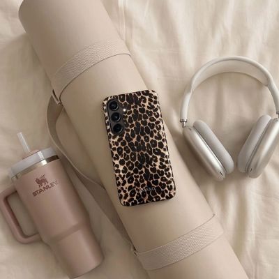 7. Tech-Protect Lamano MagSafe Hülle für Samsung Galaxy S26 FE - Braun-Beige
