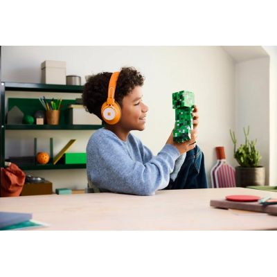 9. LEGO Minecraft 21276 Creeper