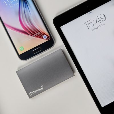 4. INTENSO Premium Edition 3823440 externe Festplatte (256 GB; 1,8"; USB 3.0; Anthrazit)
