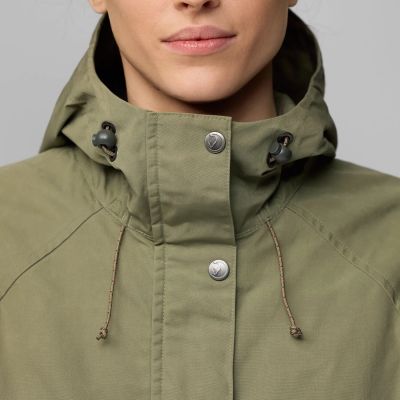 9. Fjällräven Vardag Anorak W Softshelljacke F87009-620